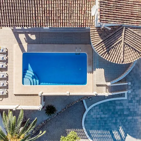 Villa Guzman - Erita *